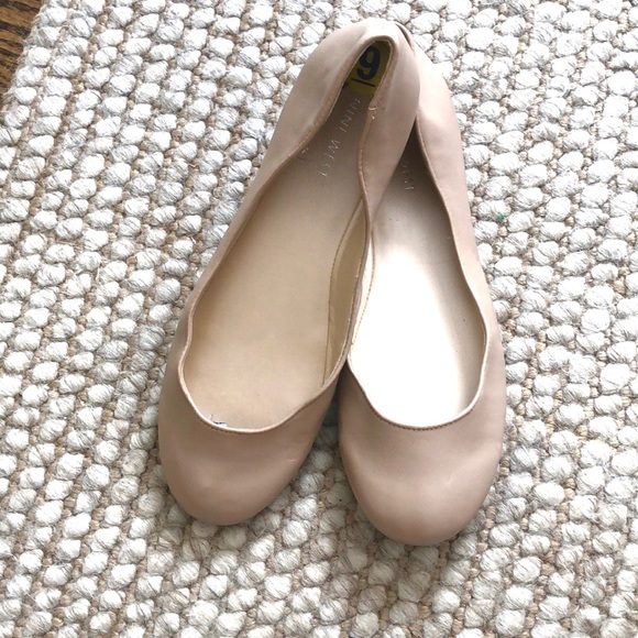 Nine West Cushioned Nude Flats - Picture 1 of 6